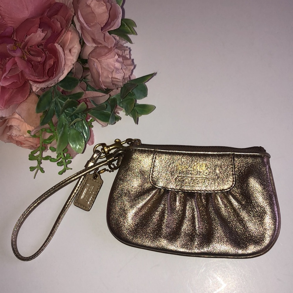 Coach Gold Coach Wristlet Metallic Coach Wristlet Gold Leather Coach Wristlet - Picture 2 of 16